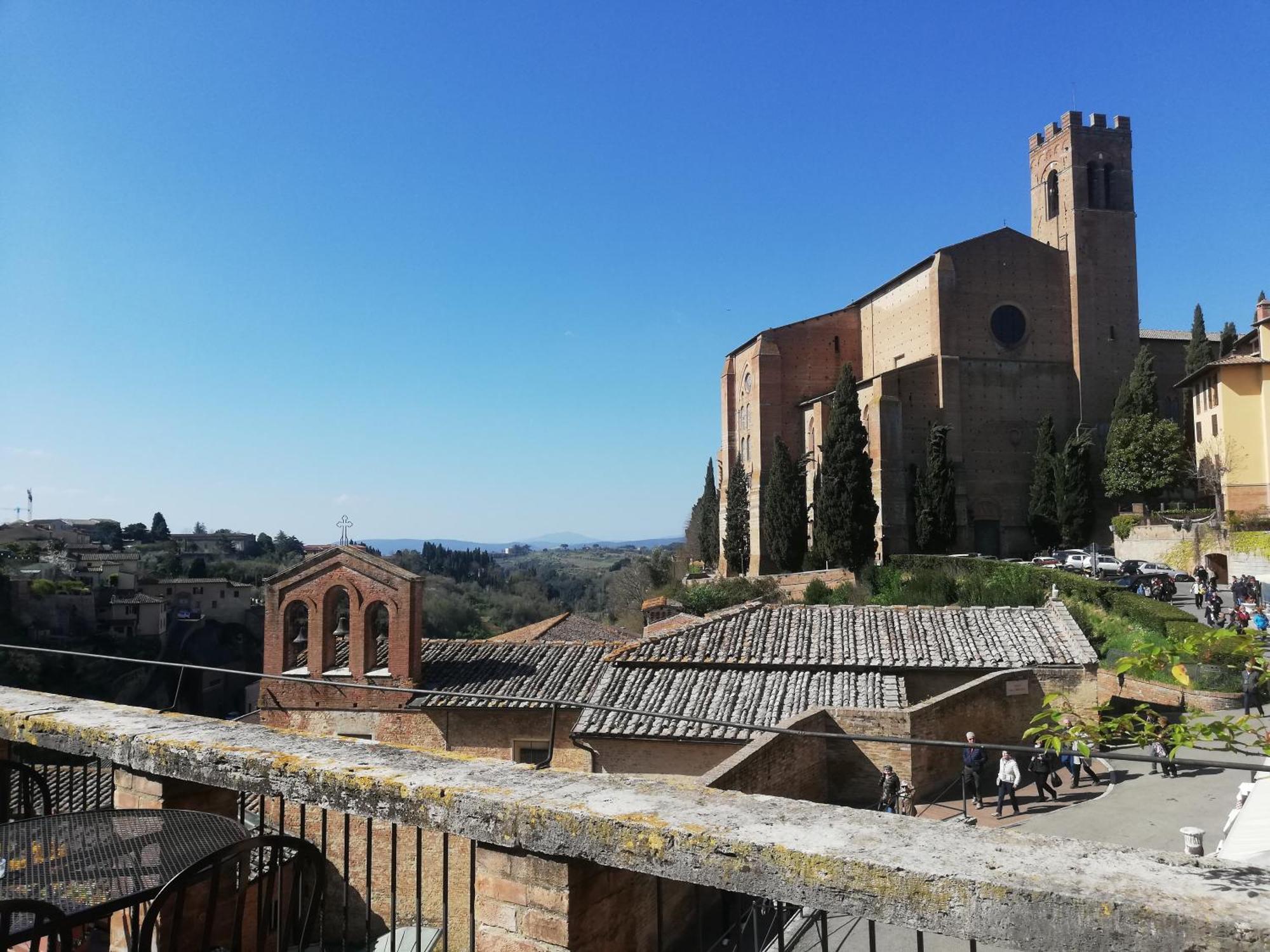 Albergo Bernini Siena Esterno foto